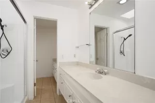 Photo #6: OC24012188 Listing 