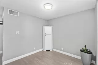 Photo #6: OC24012321 Listing 