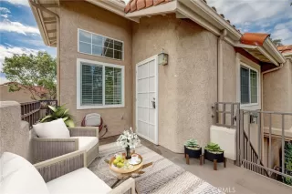 Photo #2: OC24012437 Listing 