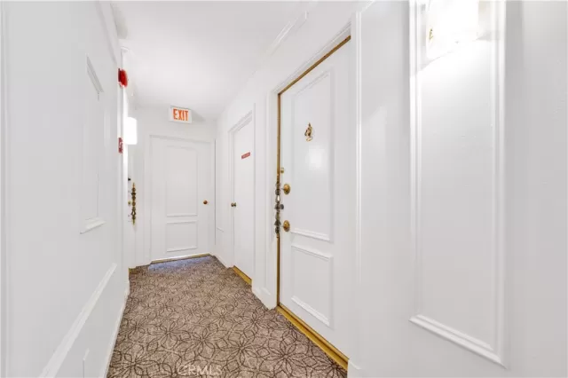 MLS: OC24012561 Condo For Sale