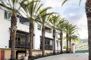 Photo #5: OC24013014 Listing 