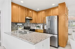 Photo #5: OC24013275 Listing 