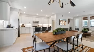 Photo #5: OC24013291 Listing 