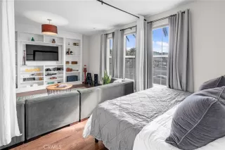 Photo #2: OC24013364 Listing 