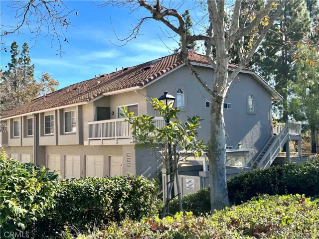 MLS: OC24013405 Condo For Sale