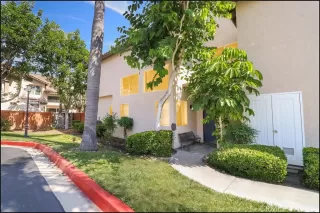 Photo #2: OC24013594 Listing 