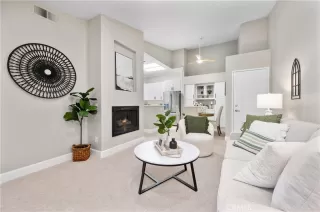 Photo #5: OC24013654 Listing 