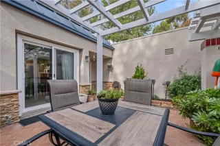 Photo #3: OC24014335 Listing