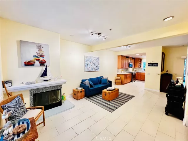 MLS: OC24014386 Condo For Sale