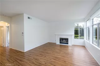 Photo #3: OC24014644 Listing 