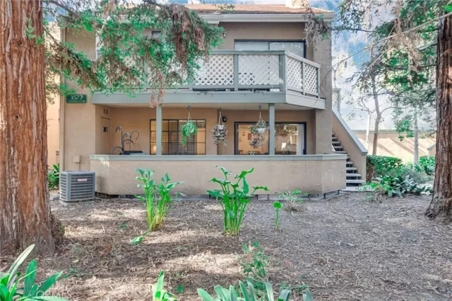 MLS: OC24014732 Condo For Sale