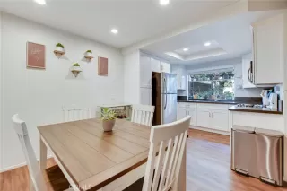 Photo #6: OC24014732 Listing 