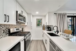 Photo #2: OC24014947 Listing