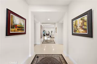 Photo #4: OC24014995 Listing