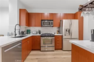 Photo #1: OC24015214 Listing 