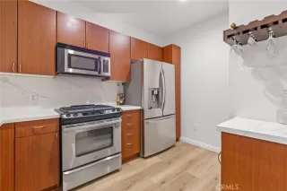 Photo #2: OC24015214 Listing 