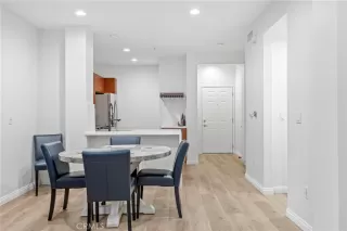 Photo #3: OC24015214 Listing 