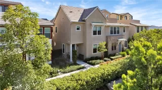 Photo #1: OC24015824 Listing