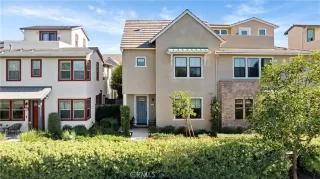 Photo #2: OC24015824 Listing