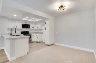 Photo #6: OC24016013 Listing 