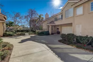 Photo #3: OC24016396 Listing 