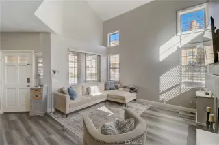 Photo #4: OC24016396 Listing 