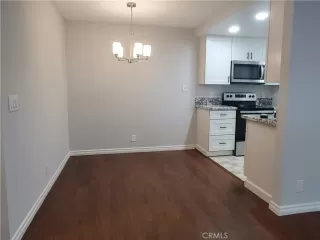 Photo #6: OC24016861 Listing 