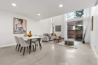 Photo #5: OC24016981 Listing 