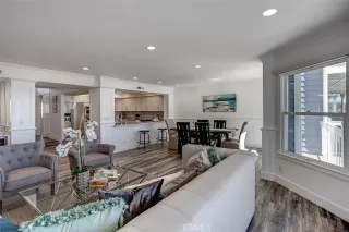 Photo #4: OC24017222 Listing 