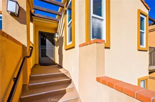 Photo #2: OC24017353 Listing 