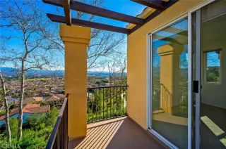 Photo #5: OC24017353 Listing 