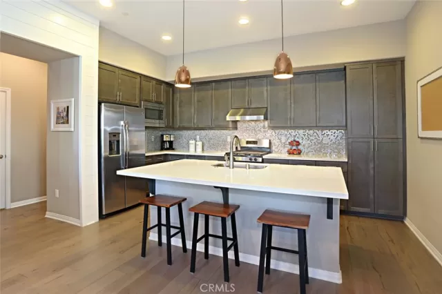 MLS: OC24017372 Condo For Sale