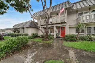 Photo #2: OC24018297 Listing 