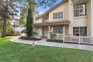 Photo #3: OC24019336 Listing 