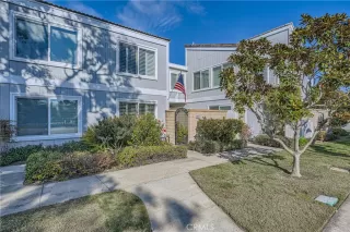 Photo #2: OC24021303 Listing 