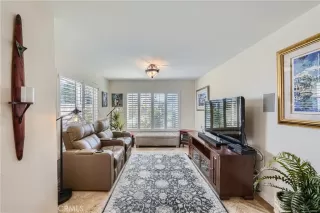 Photo #5: OC24021303 Listing 