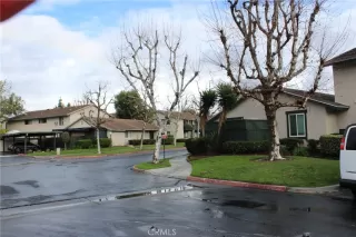 Photo #3: OC24021917 Listing