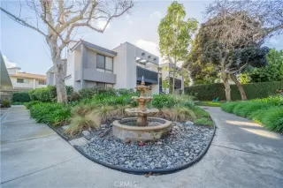 Photo #2: OC24021941 Listing 