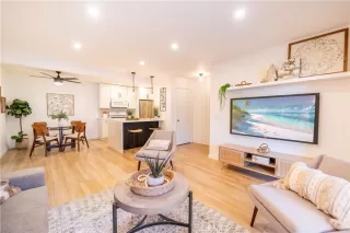 Photo #3: OC24021941 Listing 