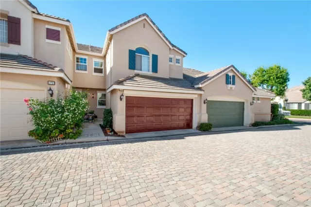 MLS: OC24022112 Condo For Sale