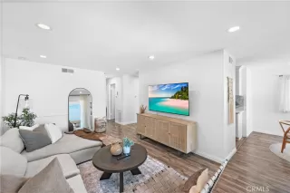 Photo #5: OC24022192 Listing 