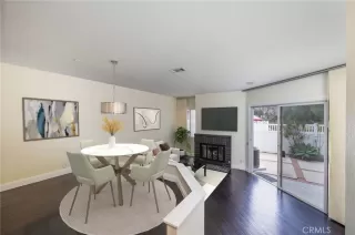 Photo #2: OC24022888 Listing