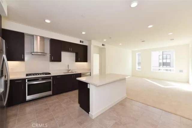 MLS: OC24023137 Condo For Sale