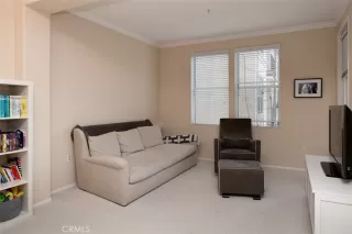 Photo #3: OC24023164 Listing 