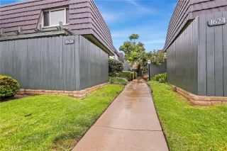 Photo #2: OC24023243 Listing 