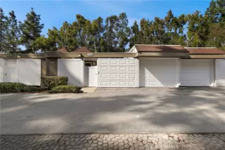 Photo #3: OC24023259 Listing 