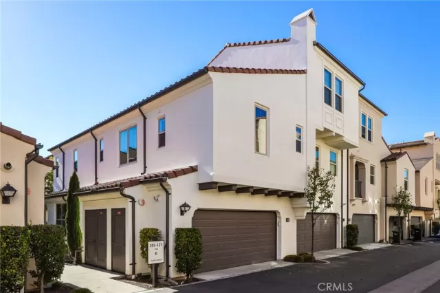 MLS: OC24023663 Condo For Sale