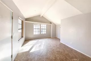 Photo #3: OC24023856 Listing