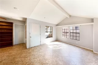 Photo #4: OC24023856 Listing