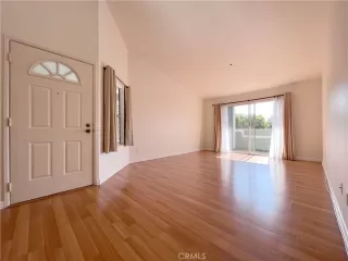 Photo #2: OC24023921 Listing 